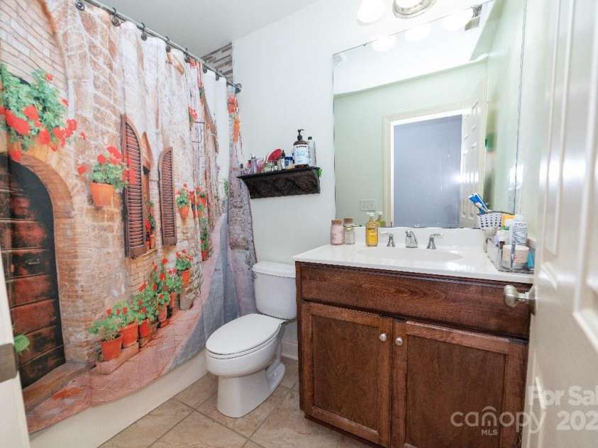 205 Kaitlyn Lane, Kings Mountain, NC 28086.  MLS# CAR4231292, YatesRealty ID 3483. 