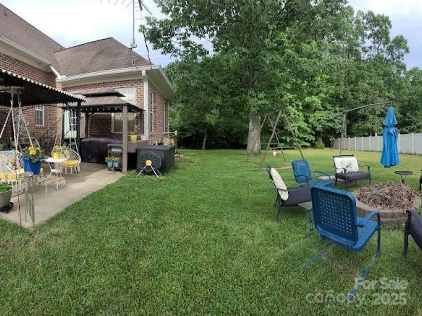 205 Kaitlyn Lane, Kings Mountain, NC 28086.  MLS# CAR4231292, YatesRealty ID 3483. 