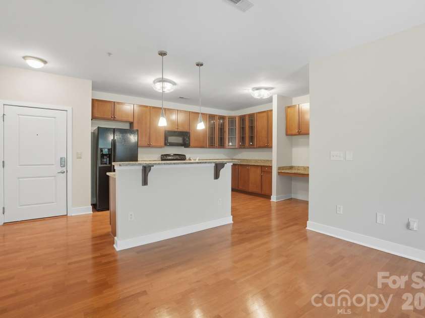 630 Calvert Street, Charlotte, NC 28208.  MLS# CAR4348817, YatesRealty ID 3483. 