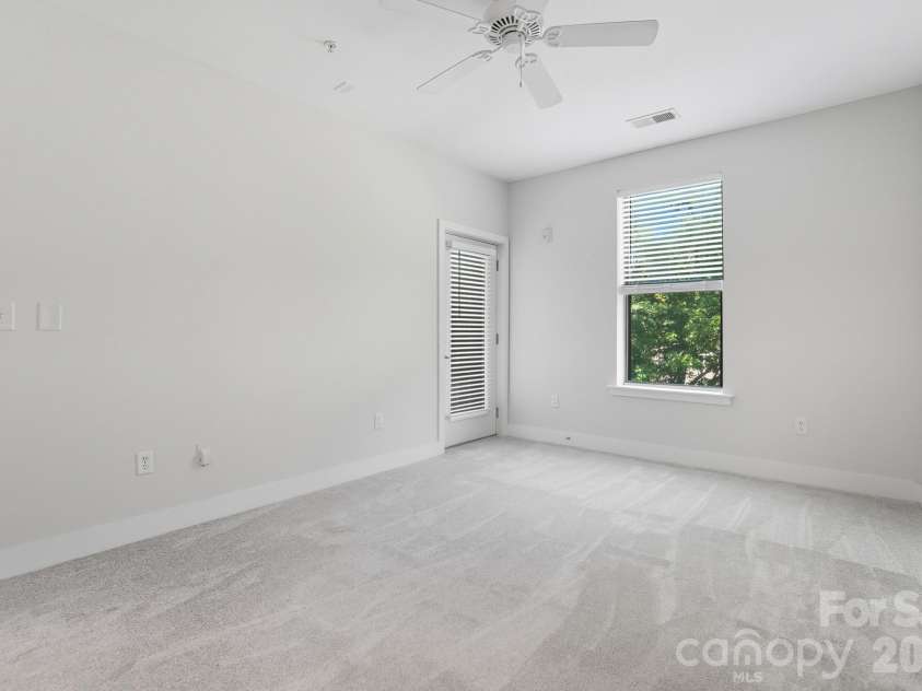 630 Calvert Street, Charlotte, NC 28208.  MLS# CAR4348817, YatesRealty ID 3483. 