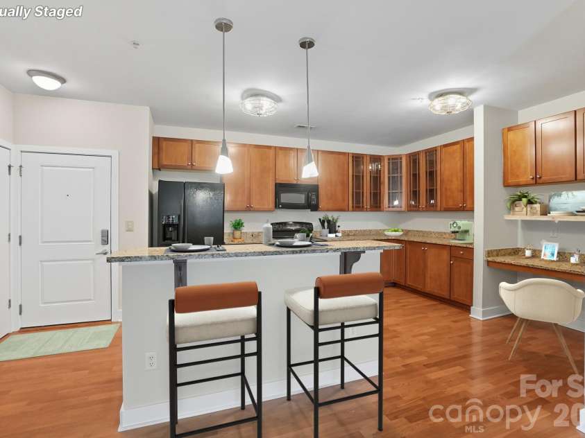 630 Calvert Street, Charlotte, NC 28208.  MLS# CAR4348817, YatesRealty ID 3483. Virtually Staged