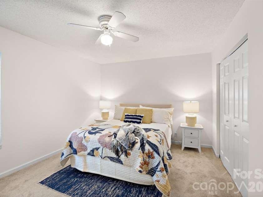 2632 Park Road, Charlotte, NC 28209.  MLS# CAR4389596, YatesRealty ID 34830. 