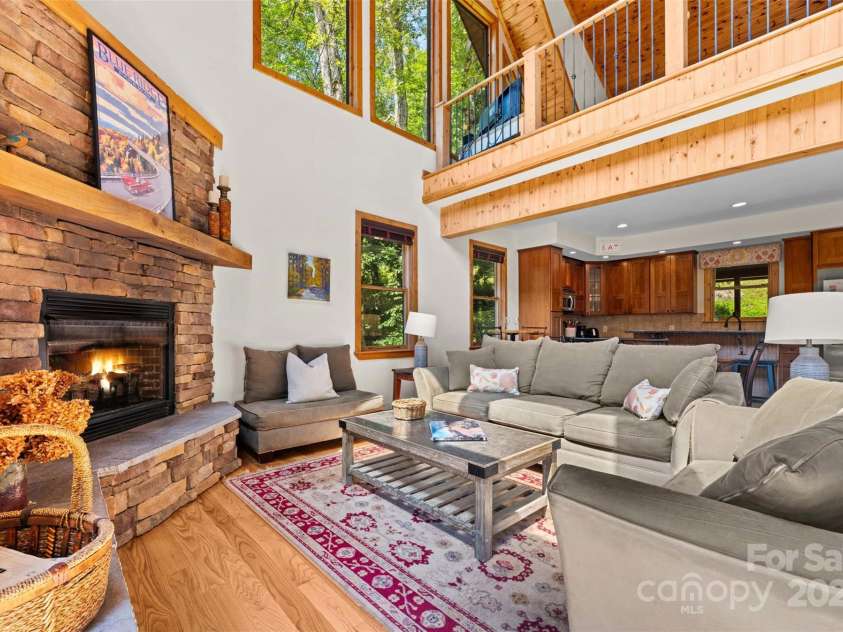 809 Thorncliff Drive, Seven Devils, NC 29604.  MLS# CAR4296255, YatesRealty ID 34830. 