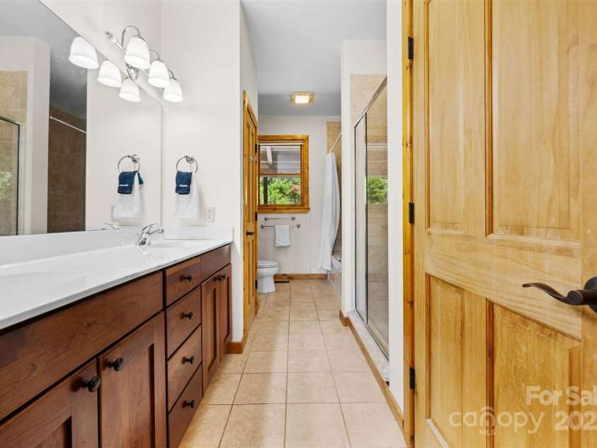 809 Thorncliff Drive, Seven Devils, NC 29604.  MLS# CAR4296255, YatesRealty ID 34830. 