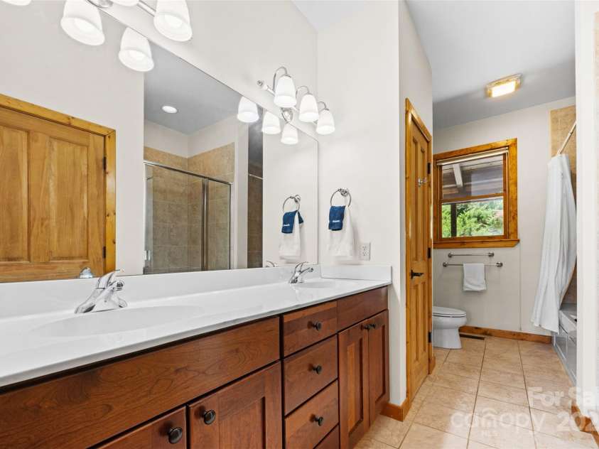 809 Thorncliff Drive, Seven Devils, NC 29604.  MLS# CAR4296255, YatesRealty ID 34830. 