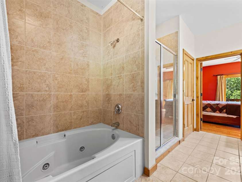 809 Thorncliff Drive, Seven Devils, NC 29604.  MLS# CAR4296255, YatesRealty ID 34830. 