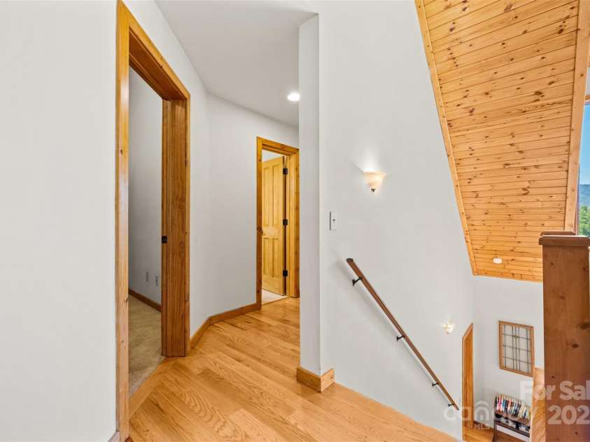 809 Thorncliff Drive, Seven Devils, NC 29604.  MLS# CAR4296255, YatesRealty ID 34830. 