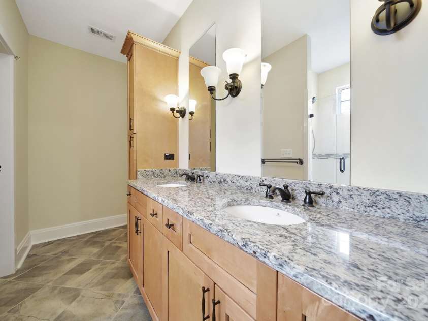 5412 Wilgrove Mint Hill Road, Mint Hill, NC 28227.  MLS# CAR4291365, YatesRealty ID 34831. 