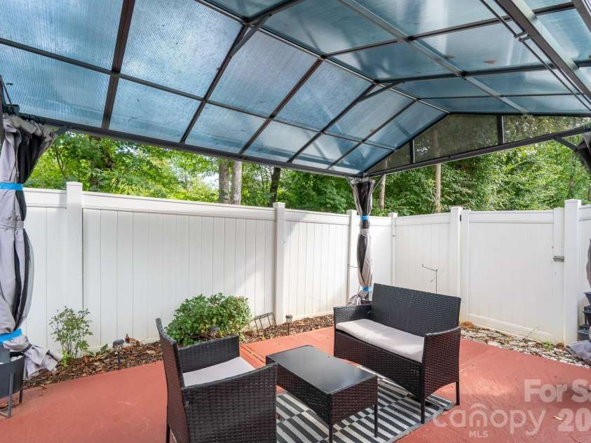 1219 Amberlight Circle, Salisbury, NC 28144.  MLS# CAR4295292, YatesRealty ID 34832. 