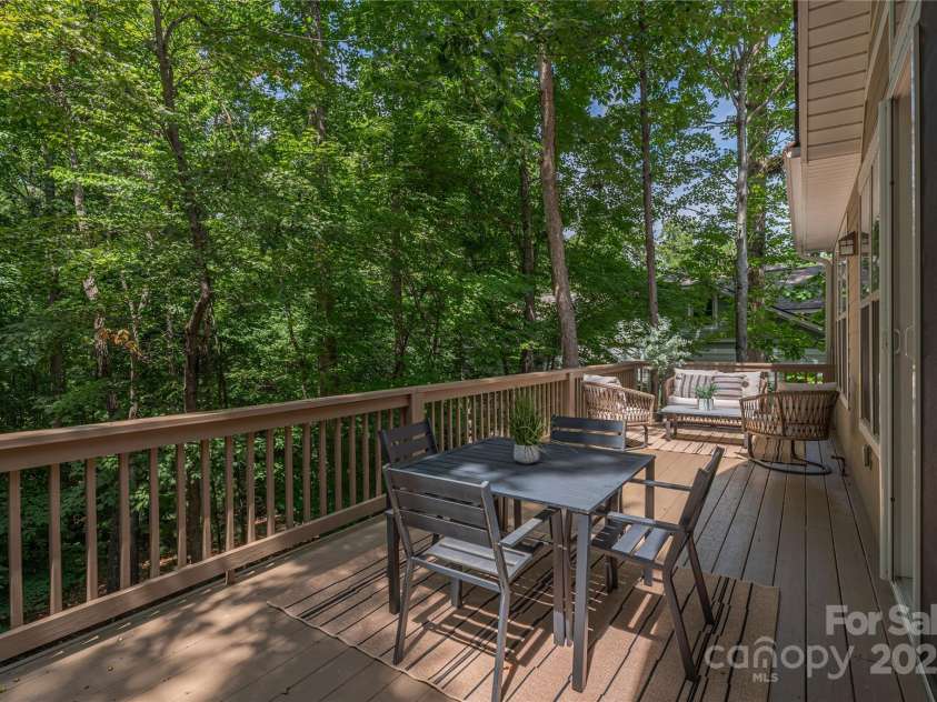 35 Sparkle Dun Drive, Biltmore Lake, NC 28715.  MLS# CAR4291424, YatesRealty ID 34833. 