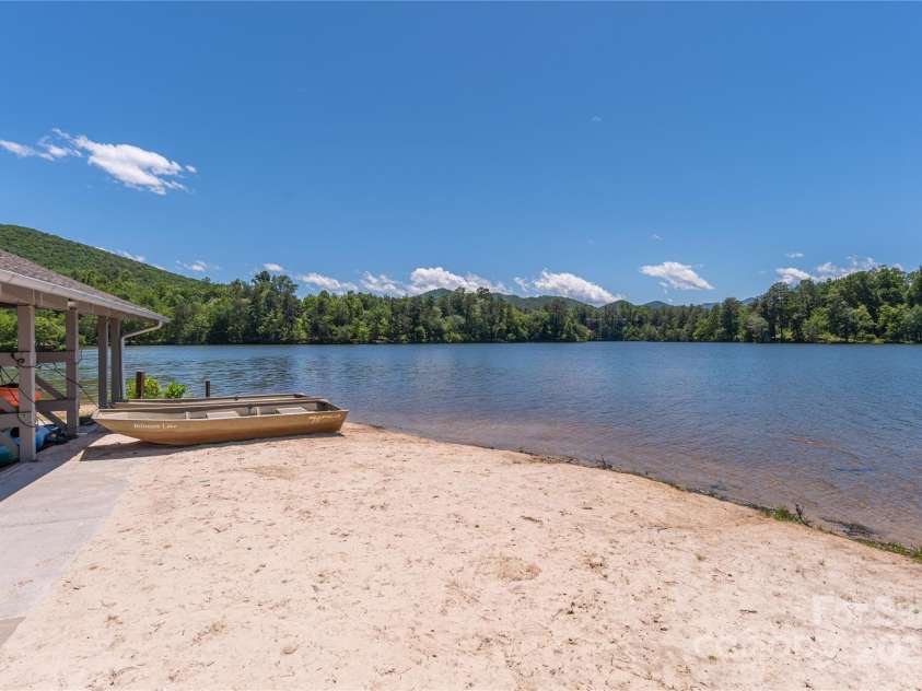 35 Sparkle Dun Drive, Biltmore Lake, NC 28715.  MLS# CAR4291424, YatesRealty ID 34833. 
