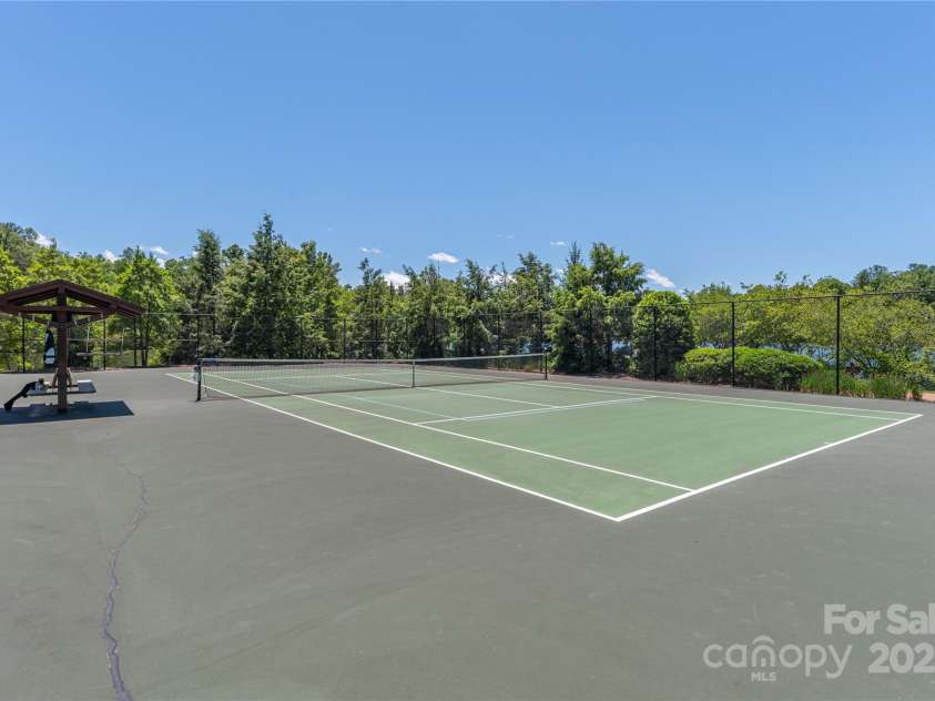 35 Sparkle Dun Drive, Biltmore Lake, NC 28715.  MLS# CAR4291424, YatesRealty ID 34833. 