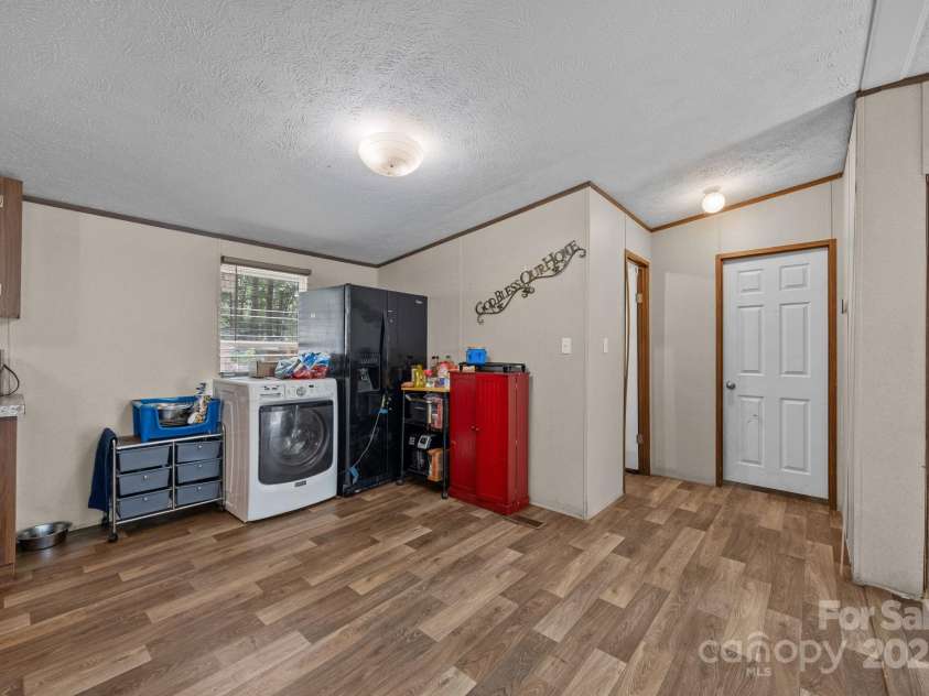 250 Timber Ridge Drive, Salisbury, NC 28144.  MLS# CAR4292793, YatesRealty ID 34835. 