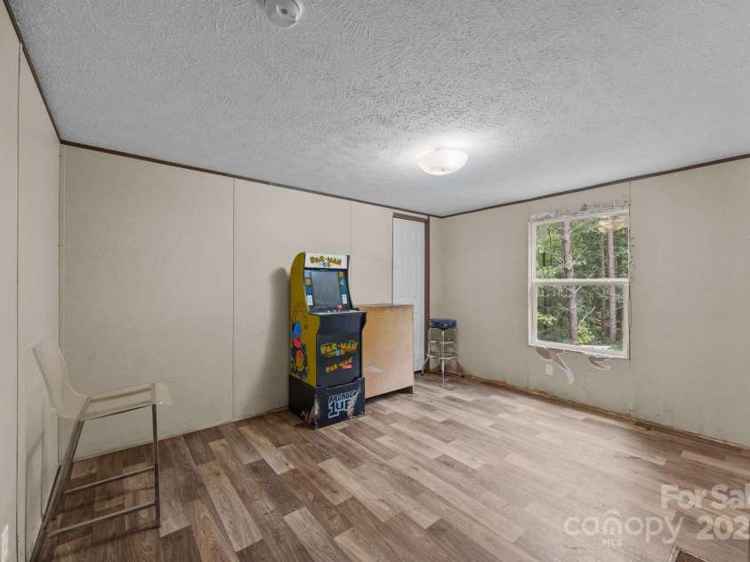 250 Timber Ridge Drive, Salisbury, NC 28144.  MLS# CAR4292793, YatesRealty ID 34835. 