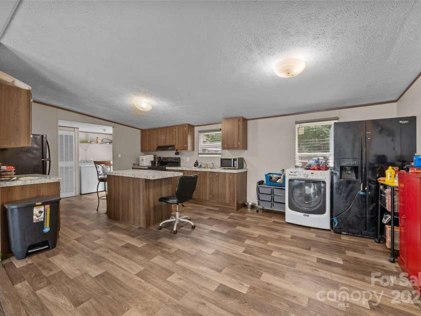250 Timber Ridge Drive, Salisbury, NC 28144.  MLS# CAR4292793, YatesRealty ID 34835. 