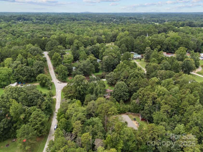 250 Timber Ridge Drive, Salisbury, NC 28144.  MLS# CAR4292793, YatesRealty ID 34835. 