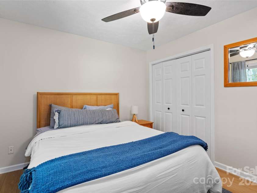 38 Leatherwood Drive, Candler, NC 28715.  MLS# CAR4295825, YatesRealty ID 34836. 
