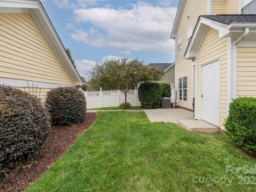 16518 Spruell Street, Huntersville, NC 28078.  MLS# CAR4293259, YatesRealty ID 34837. 
