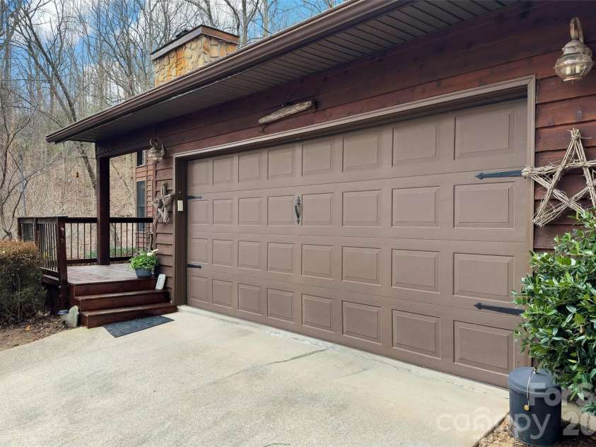 33 Cammies Way, Old Fort, NC 28762.  MLS# CAR4400236, YatesRealty ID 34837. 