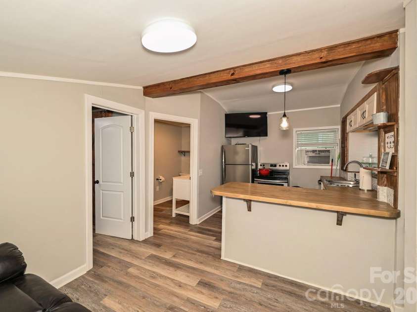125 Hollywood Trail, Mount Gilead, NC 27306.  MLS# CAR4400024, YatesRealty ID 34838. 