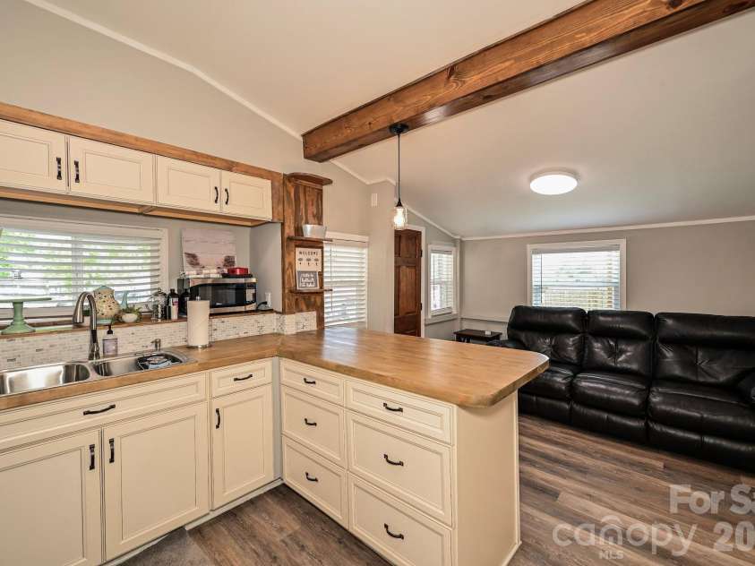 125 Hollywood Trail, Mount Gilead, NC 27306.  MLS# CAR4400024, YatesRealty ID 34838. 