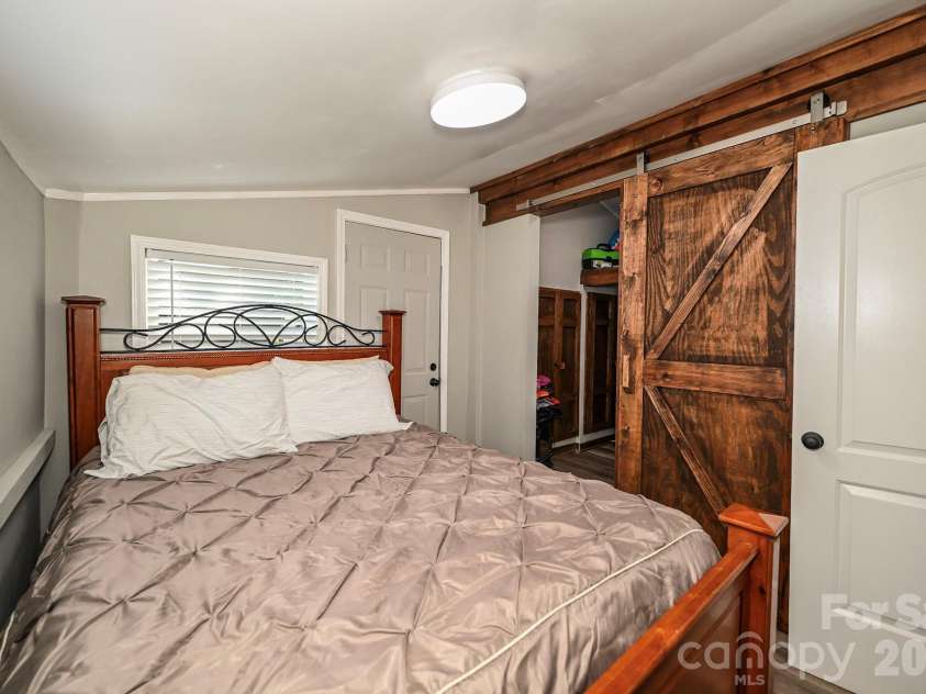 125 Hollywood Trail, Mount Gilead, NC 27306.  MLS# CAR4400024, YatesRealty ID 34838. 