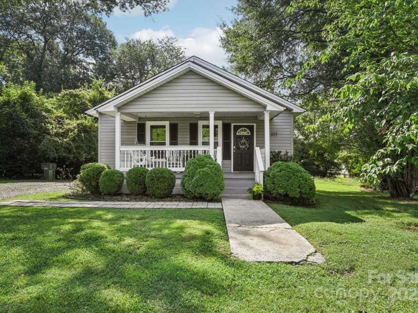 105 Bell Street, Mount Holly, NC 28120.  MLS# CAR4293099, YatesRealty ID 34839. 