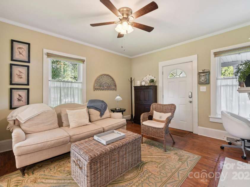 105 Bell Street, Mount Holly, NC 28120.  MLS# CAR4293099, YatesRealty ID 34839. 