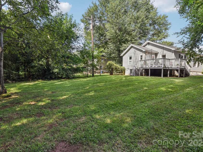 105 Bell Street, Mount Holly, NC 28120.  MLS# CAR4293099, YatesRealty ID 34839. 