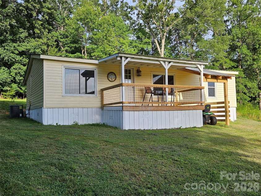 516 John Swofford Road, Nebo, NC 28761.  MLS# CAR4397617, YatesRealty ID 34839. 