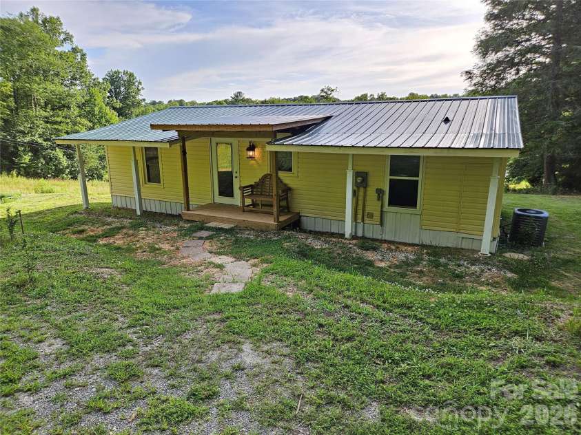 516 John Swofford Road, Nebo, NC 28761.  MLS# CAR4397617, YatesRealty ID 34839. 