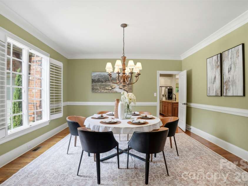 1405 Elmsford Lane, Matthews, NC 28105.  MLS# CAR4387431, YatesRealty ID 3484. 