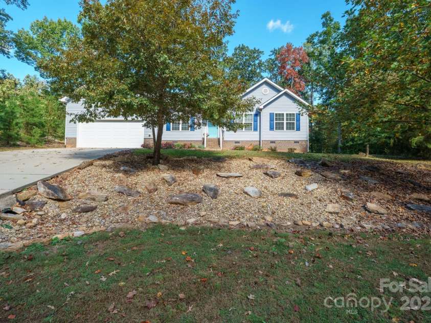 5039 Penn Road, Iron Station, NC 28080.  MLS# CAR4312822, YatesRealty ID 3484. 