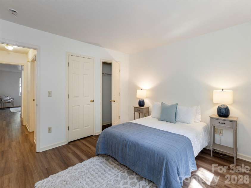 702 Carlyle Way, Asheville, NC 28803.  MLS# CAR4299061, YatesRealty ID 3484. 