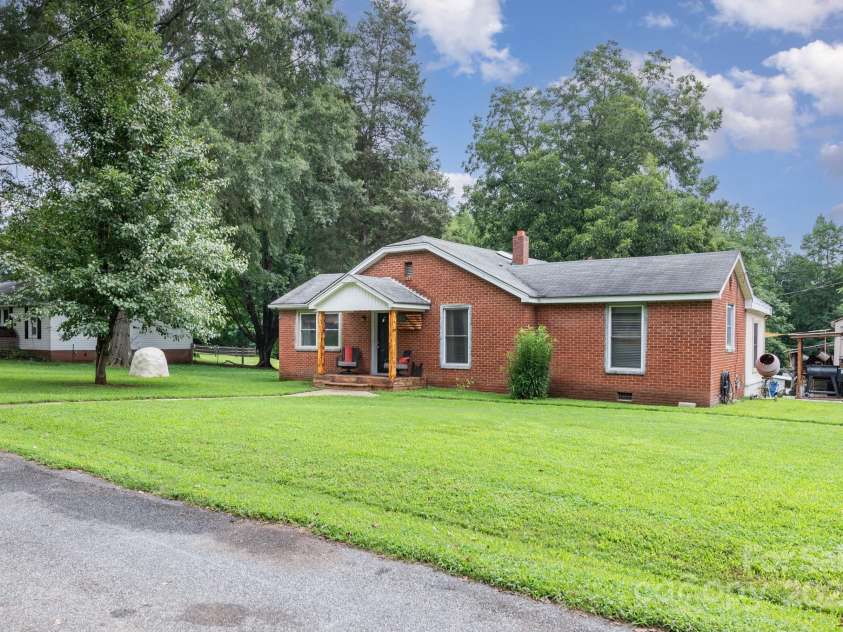 175 Ketchie Estates Road, China Grove, NC 28023.  MLS# CAR4292635, YatesRealty ID 34842. 