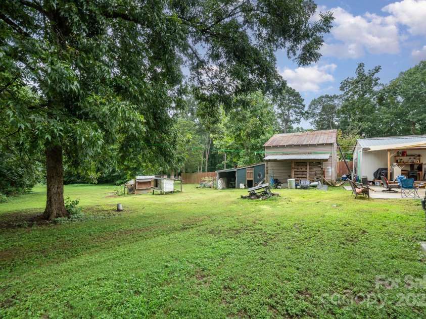 175 Ketchie Estates Road, China Grove, NC 28023.  MLS# CAR4292635, YatesRealty ID 34842. 