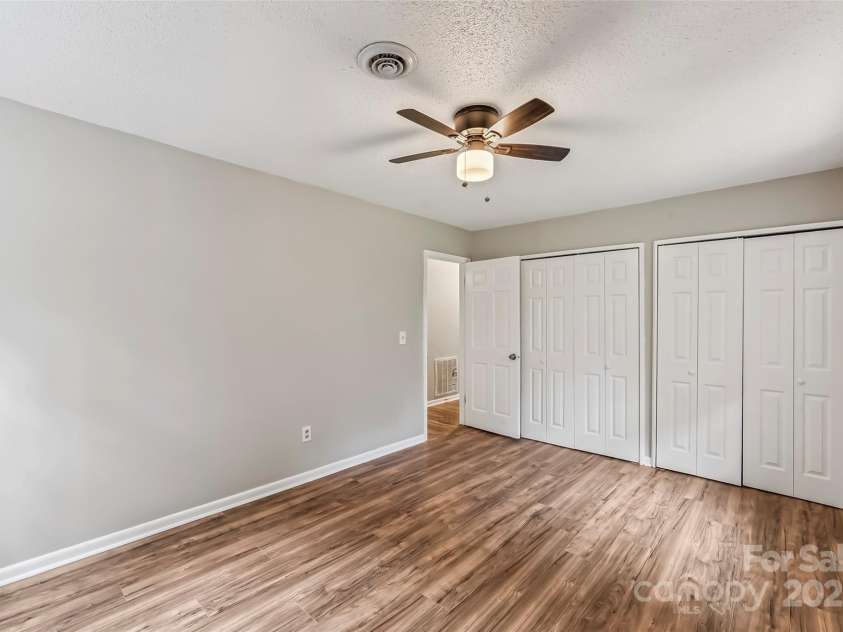 1120 16th Avenue, Hickory, NC 28601.  MLS# CAR4281676, YatesRealty ID 34843. 3 Secondary Bedrooms