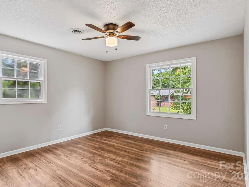 1120 16th Avenue, Hickory, NC 28601.  MLS# CAR4281676, YatesRealty ID 34843. 3 Secondary Bedrooms
