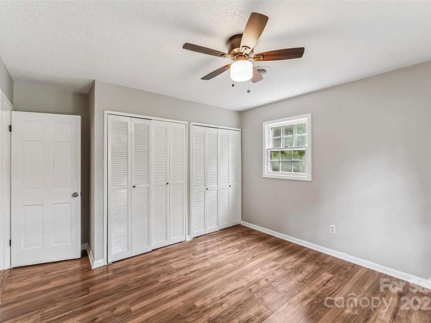 1120 16th Avenue, Hickory, NC 28601.  MLS# CAR4281676, YatesRealty ID 34843. 3 Secondary Bedrooms