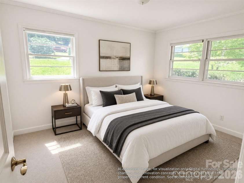 14 Valle Vista Drive, Asheville, NC 28804.  MLS# CAR4399451, YatesRealty ID 34843. 