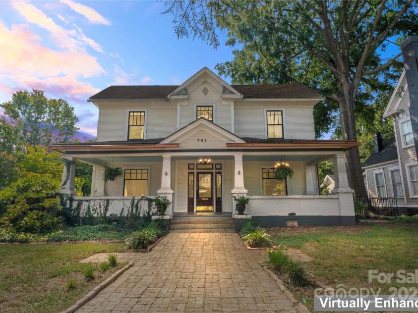 701 Fulton Street, Salisbury, NC 28144.  MLS# CAR4284297, YatesRealty ID 34845. 701 S. Fulton St.