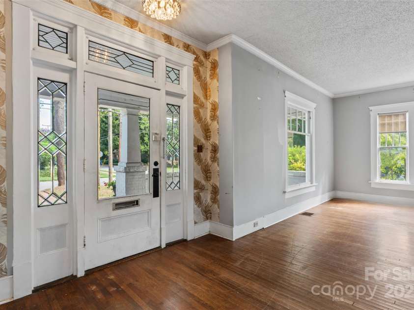 701 Fulton Street, Salisbury, NC 28144.  MLS# CAR4284297, YatesRealty ID 34845. Front Door Entrance