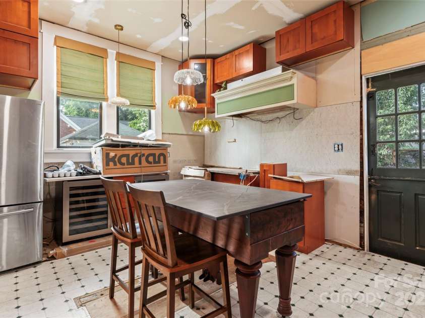 701 Fulton Street, Salisbury, NC 28144.  MLS# CAR4284297, YatesRealty ID 34845. Kitchen