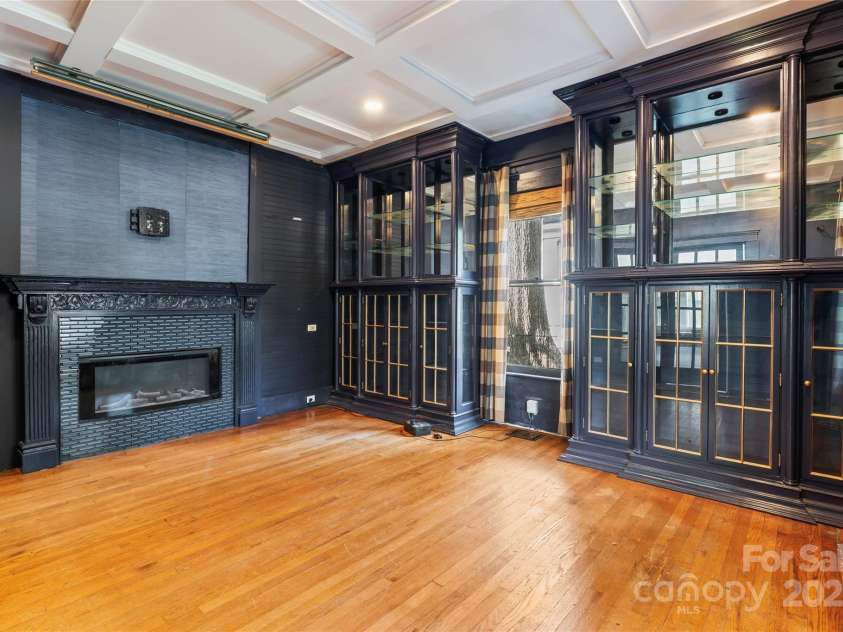 701 Fulton Street, Salisbury, NC 28144.  MLS# CAR4284297, YatesRealty ID 34845. Library