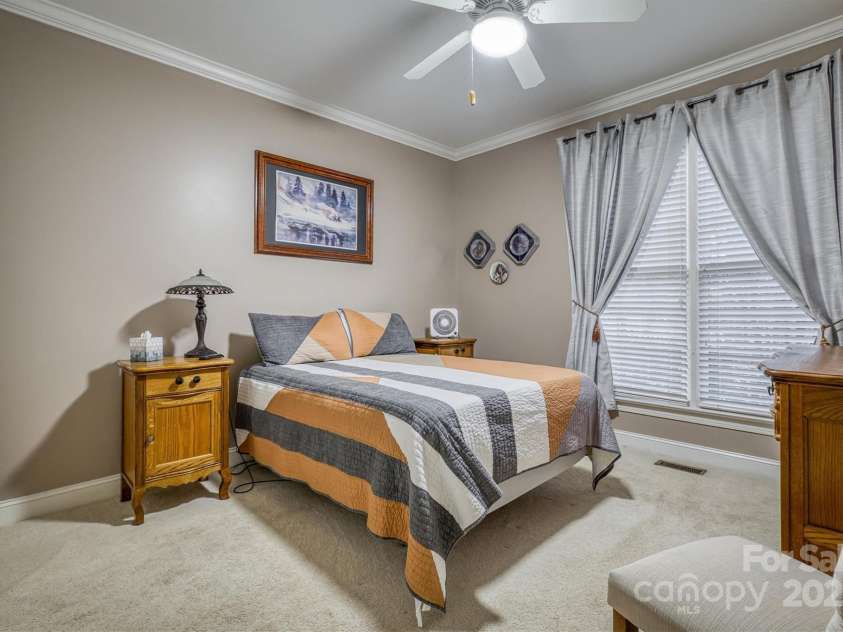 1128 Bugle Lane, Newton, NC 28658.  MLS# CAR4283923, YatesRealty ID 34846. 