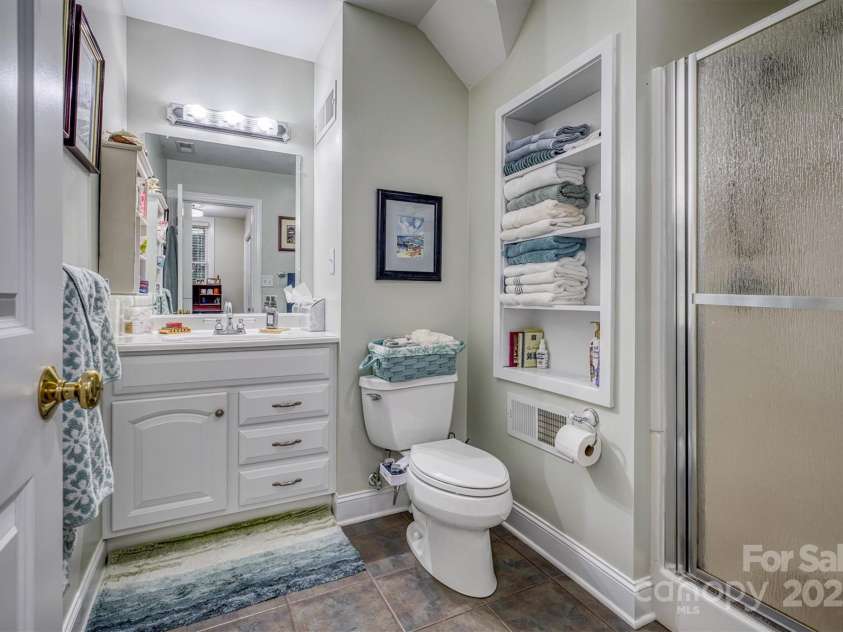 1128 Bugle Lane, Newton, NC 28658.  MLS# CAR4283923, YatesRealty ID 34846. 