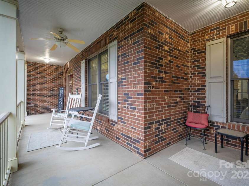 1128 Bugle Lane, Newton, NC 28658.  MLS# CAR4283923, YatesRealty ID 34846. 