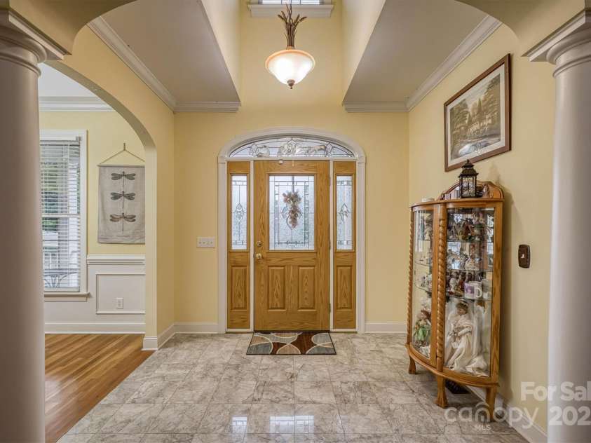 1128 Bugle Lane, Newton, NC 28658.  MLS# CAR4283923, YatesRealty ID 34846. 