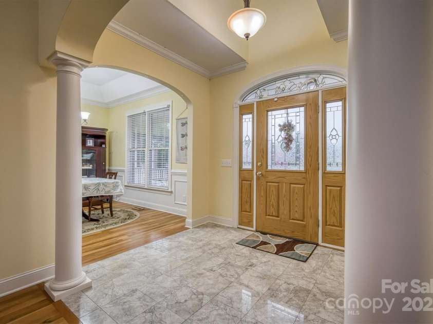 1128 Bugle Lane, Newton, NC 28658.  MLS# CAR4283923, YatesRealty ID 34846. 