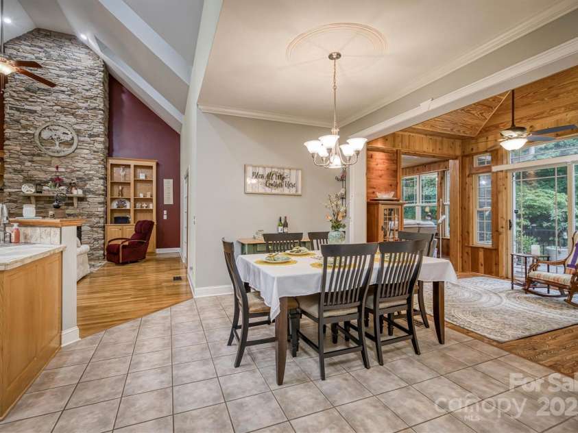 1128 Bugle Lane, Newton, NC 28658.  MLS# CAR4283923, YatesRealty ID 34846. 